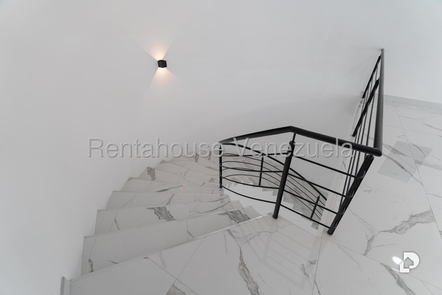 Casa en Country Club, Caracas – 26