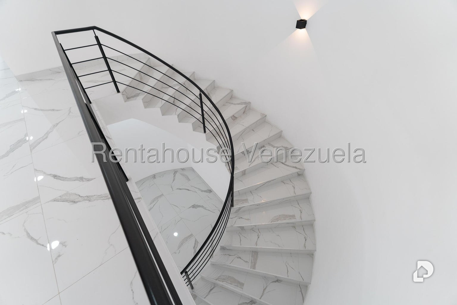Casa en Country Club, Caracas – 25