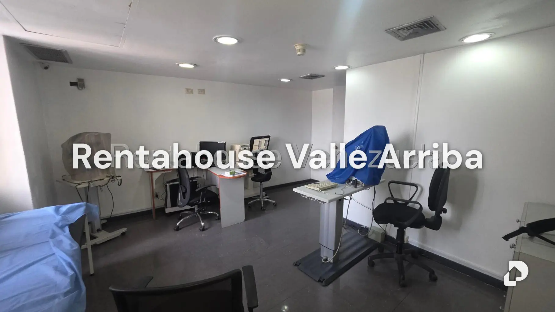Local comercial en Parroquia Catedral, Caracas – 29
