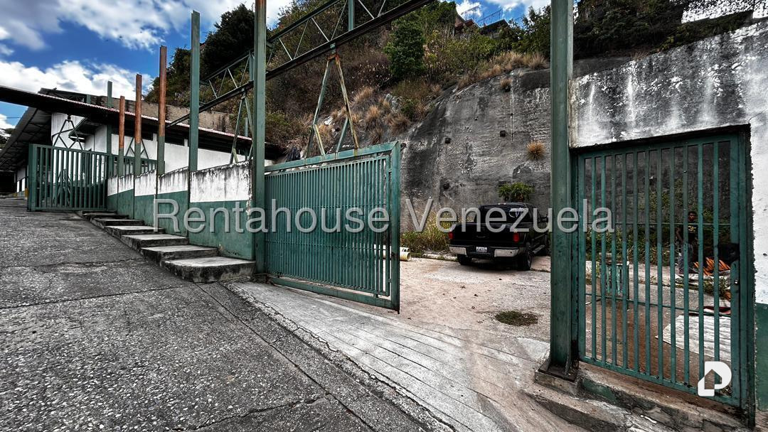 Galpón en Parroquia Santa Rosalía, Caracas – 2