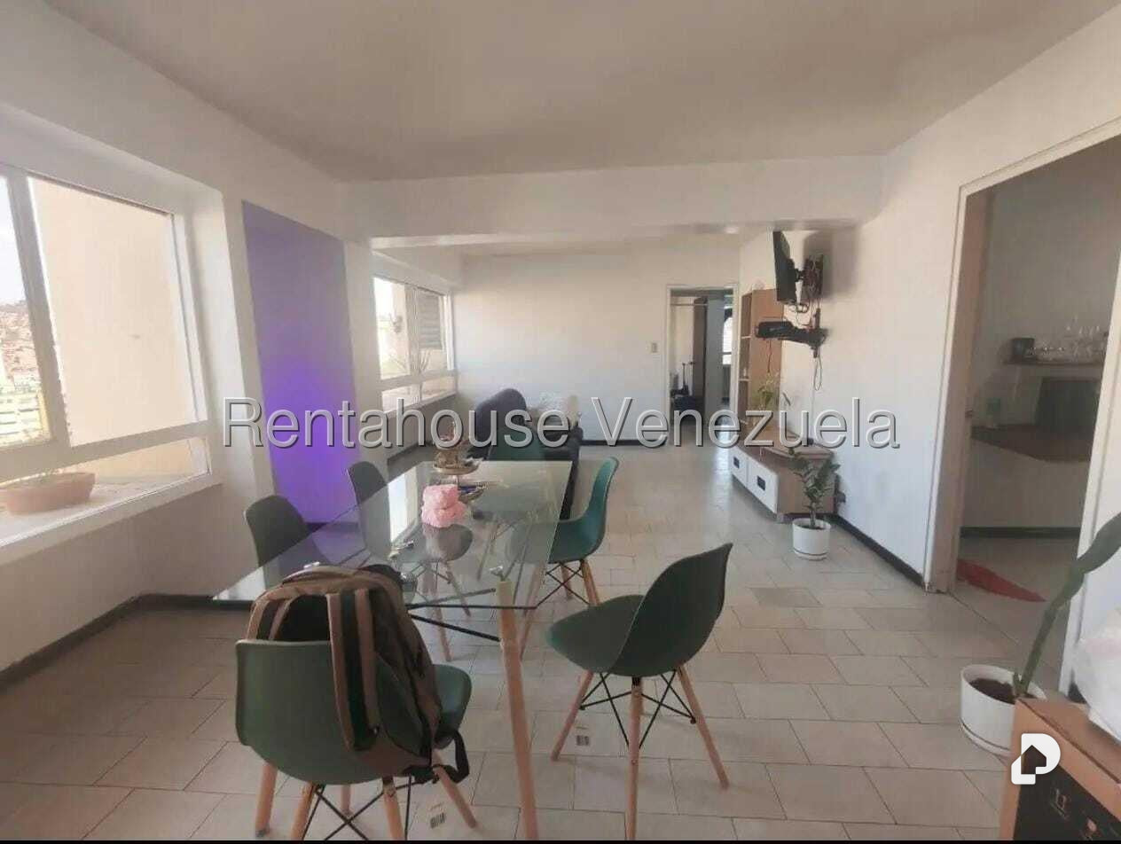 Apartamento en La Urbina, Caracas – 7