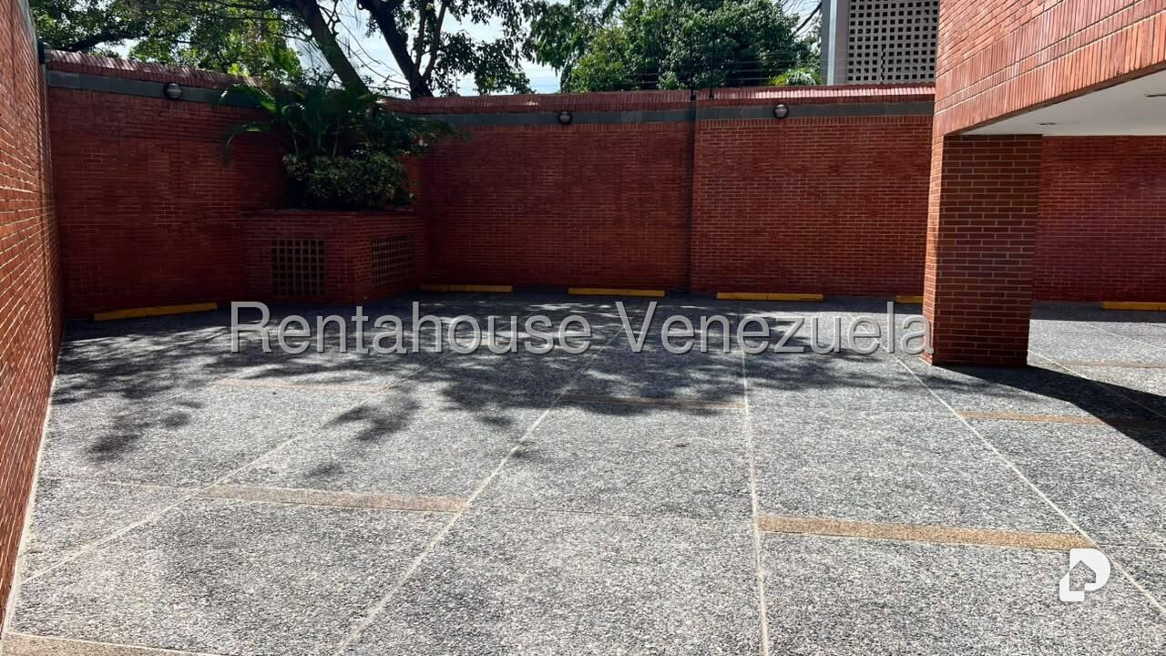 Apartamento en Campo Alegre, Caracas – 30