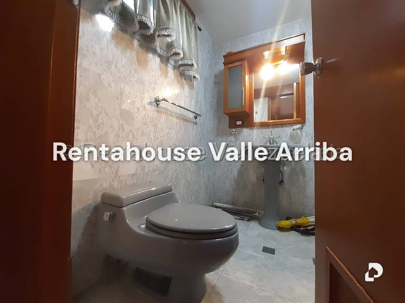 Apartamento en Colinas de La California, Caracas – 16