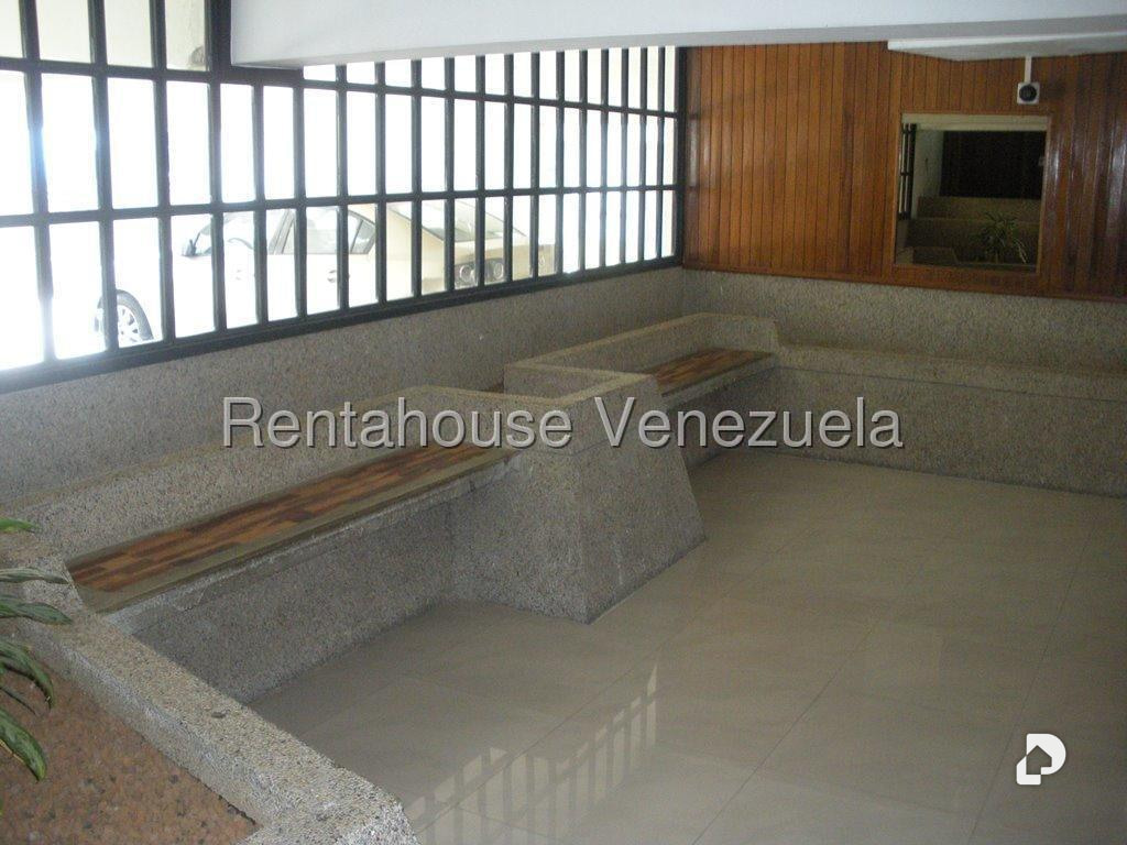Apartamento en Guaicay, Caracas – 12