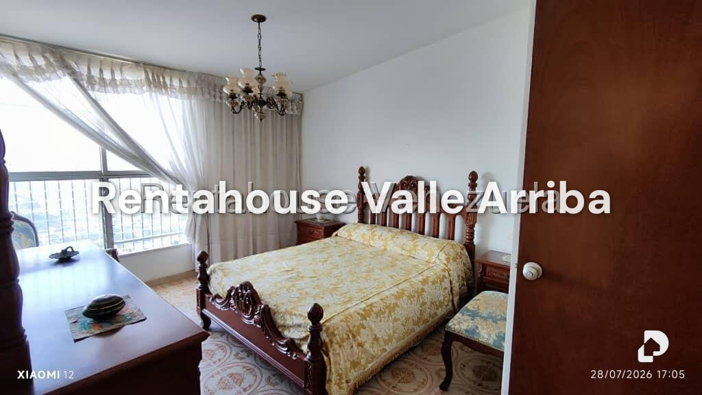 Casa en Alto Prado, Caracas – 22