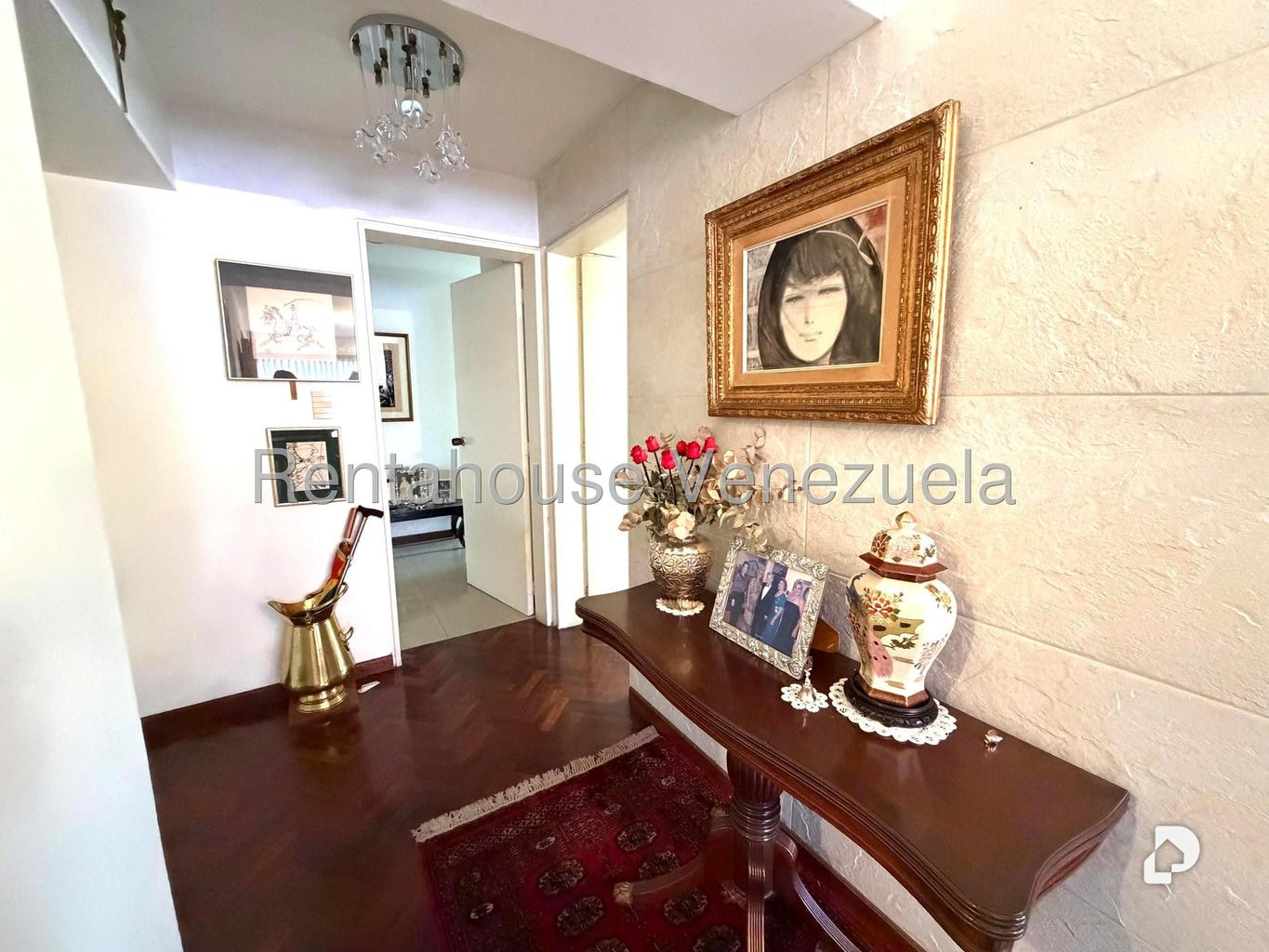 Apartamento en Las Mesetas de Santa Rosa de Lima, Caracas – 5