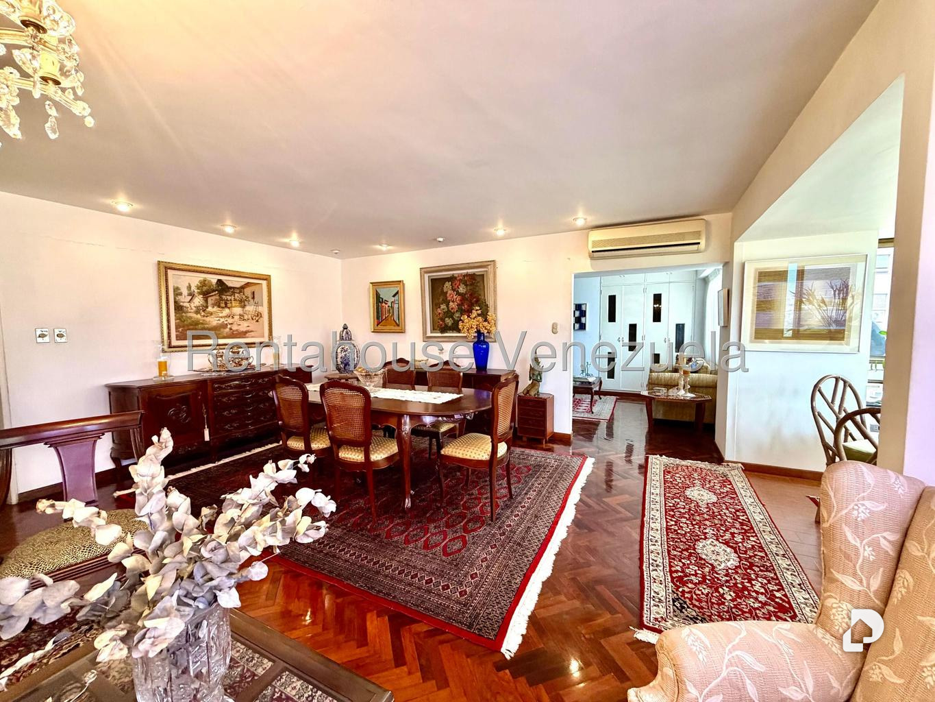 Apartamento en Las Mesetas de Santa Rosa de Lima, Caracas – 4