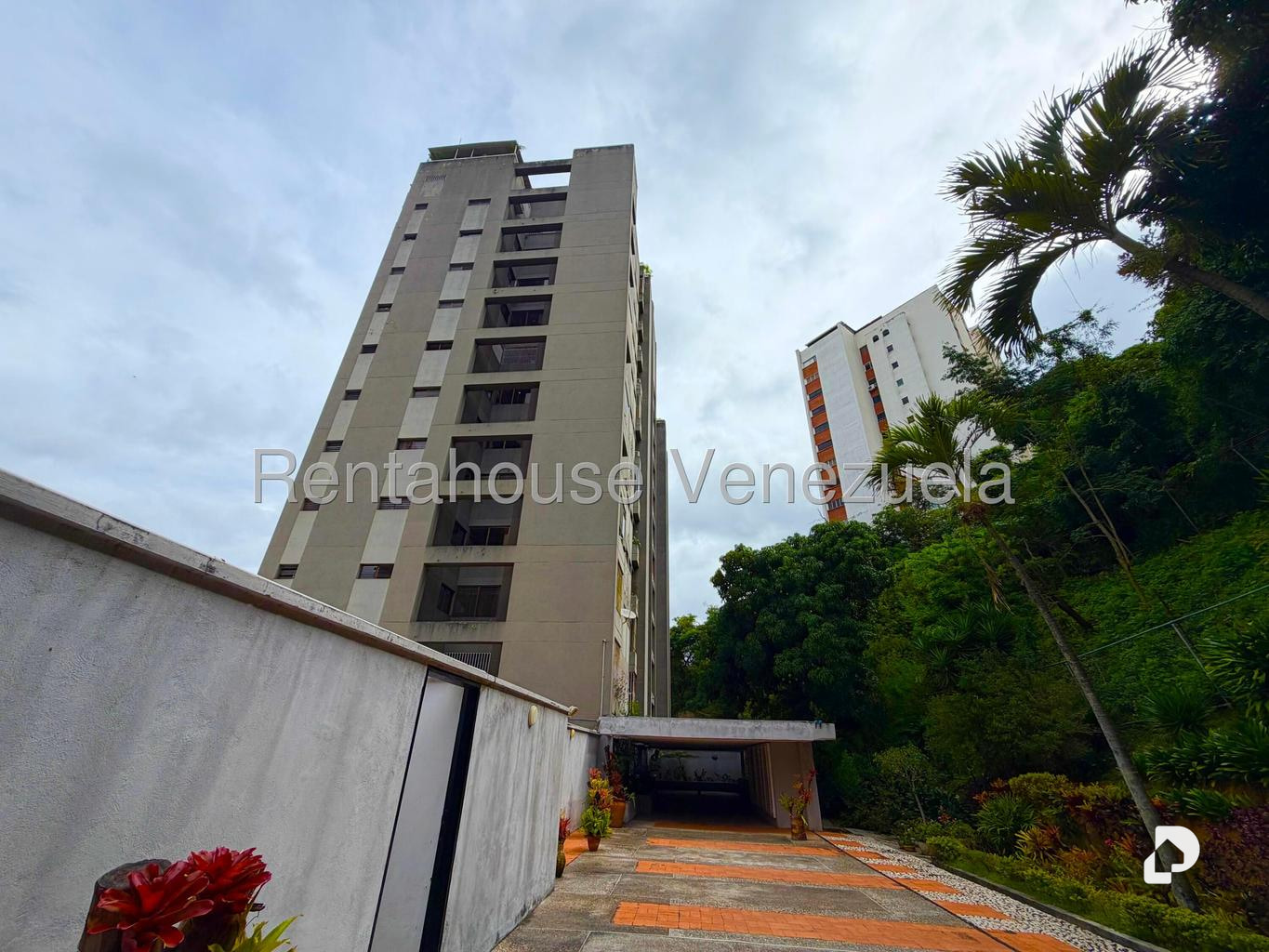 Apartamento en Las Mesetas de Santa Rosa de Lima, Caracas – 21