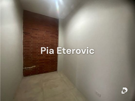 Local comercial en Parroquia Urbana San José, Valencia – 6