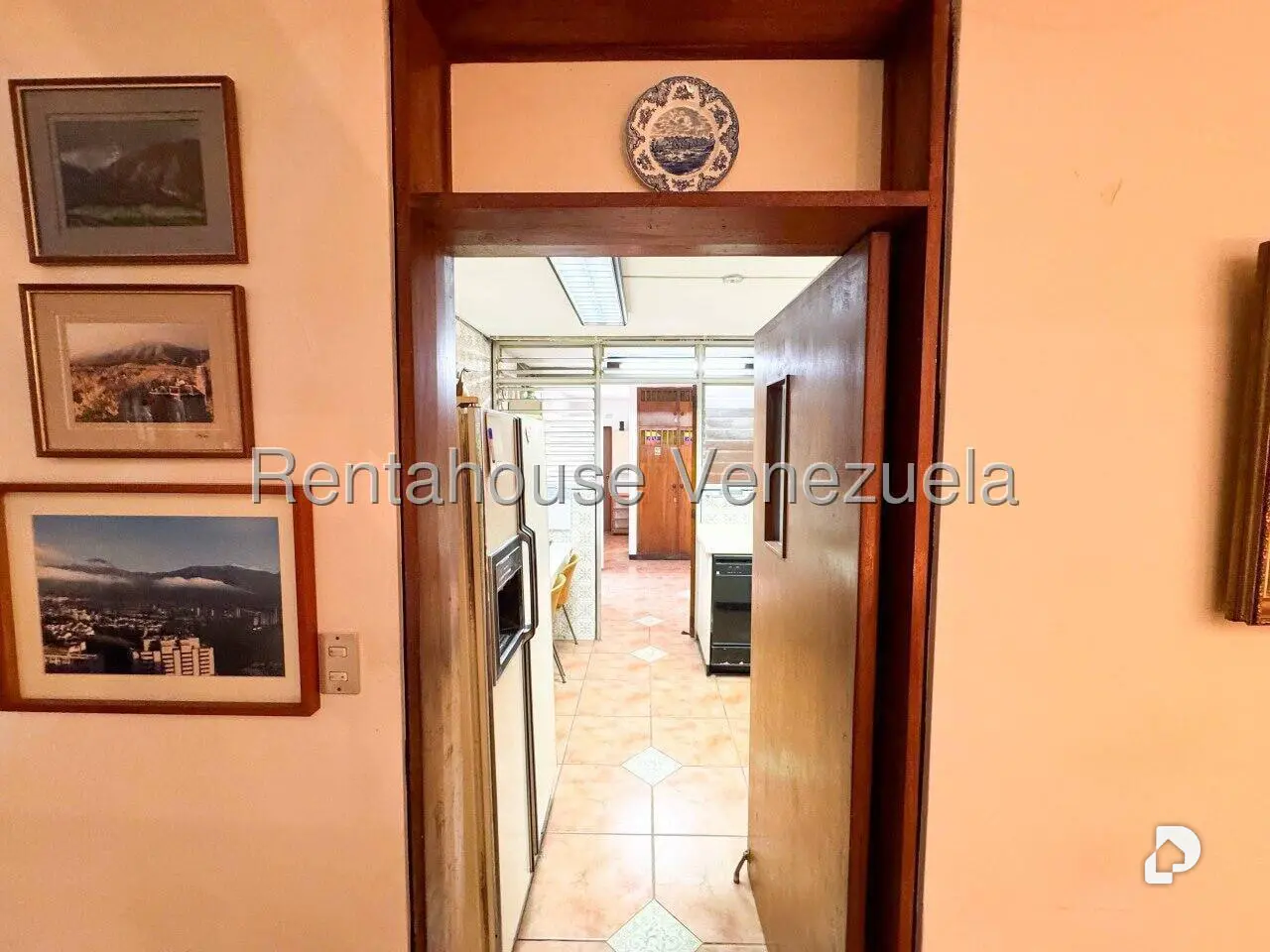 Casa en San Bernardino, Caracas – 26
