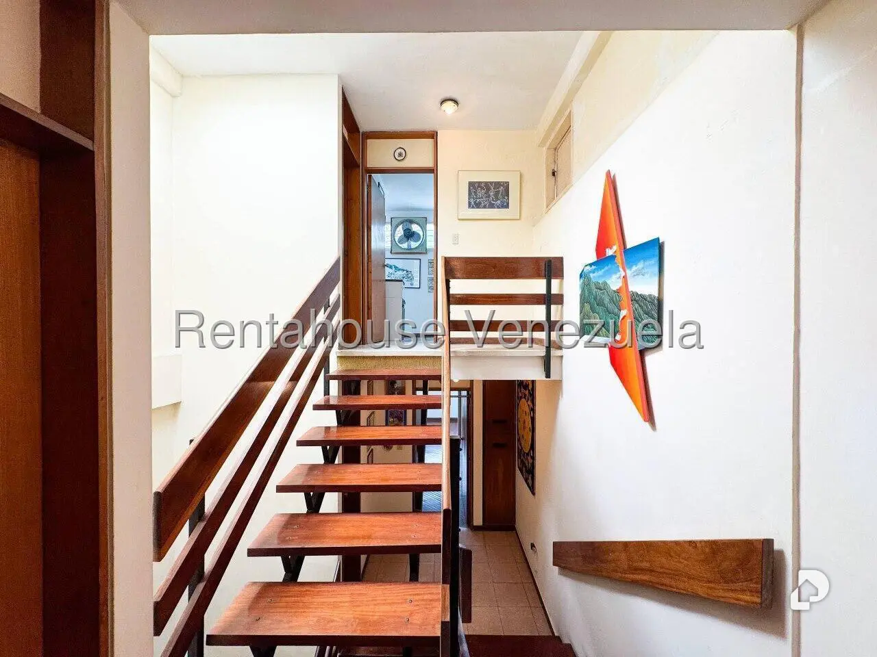 Casa en San Bernardino, Caracas – 75