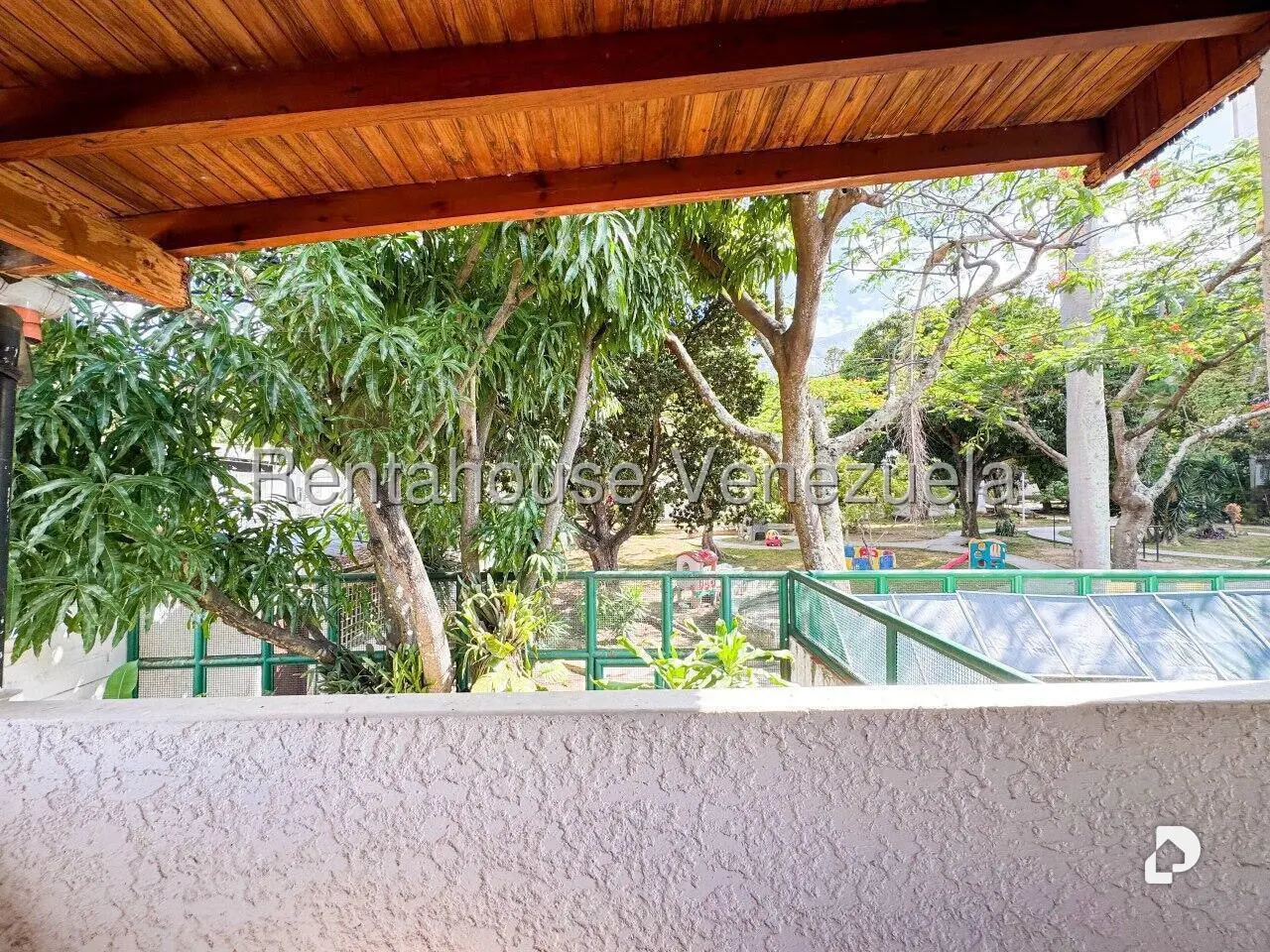 Casa en San Bernardino, Caracas – 56