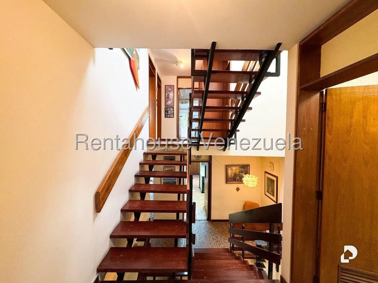 Casa en San Bernardino, Caracas – 44