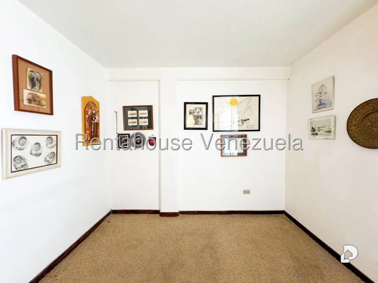 Casa en San Bernardino, Caracas – 72