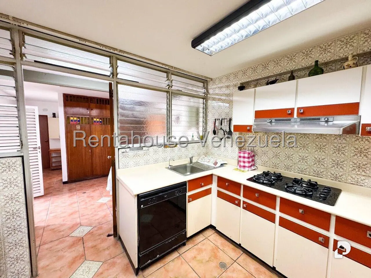 Casa en San Bernardino, Caracas – 28