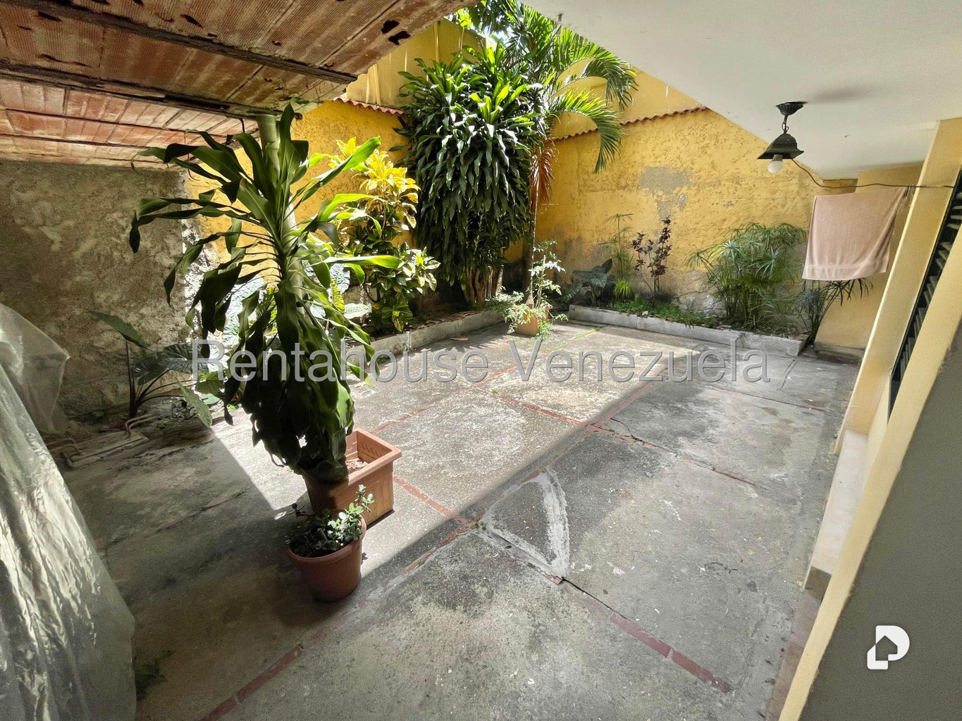 Casa en Los Chorros, Caracas – 30