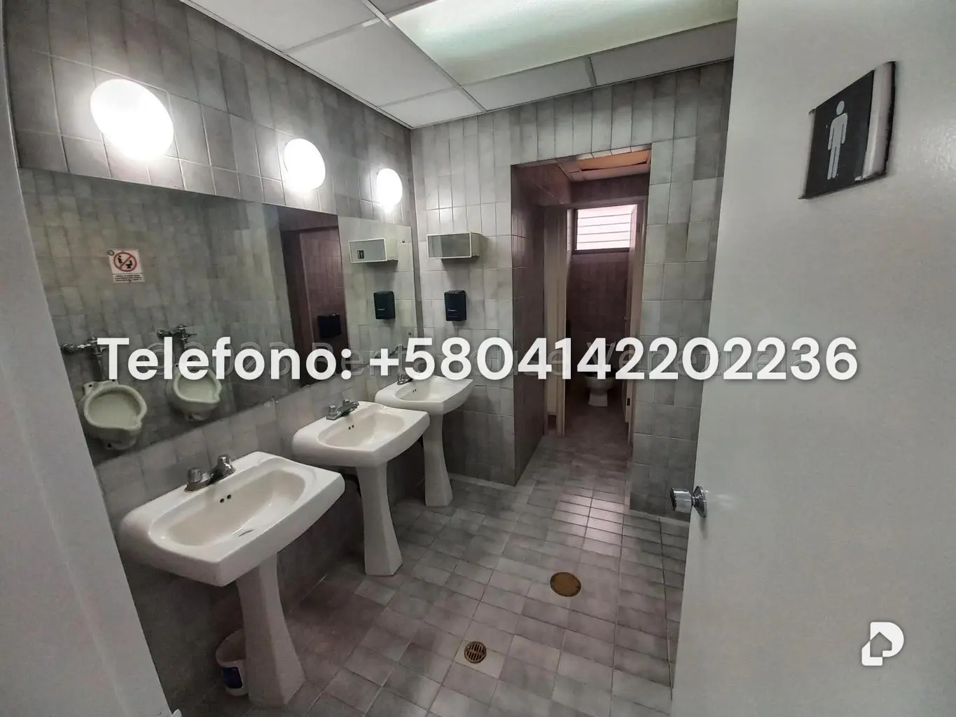 Oficina en Las Mercedes, Caracas – 21