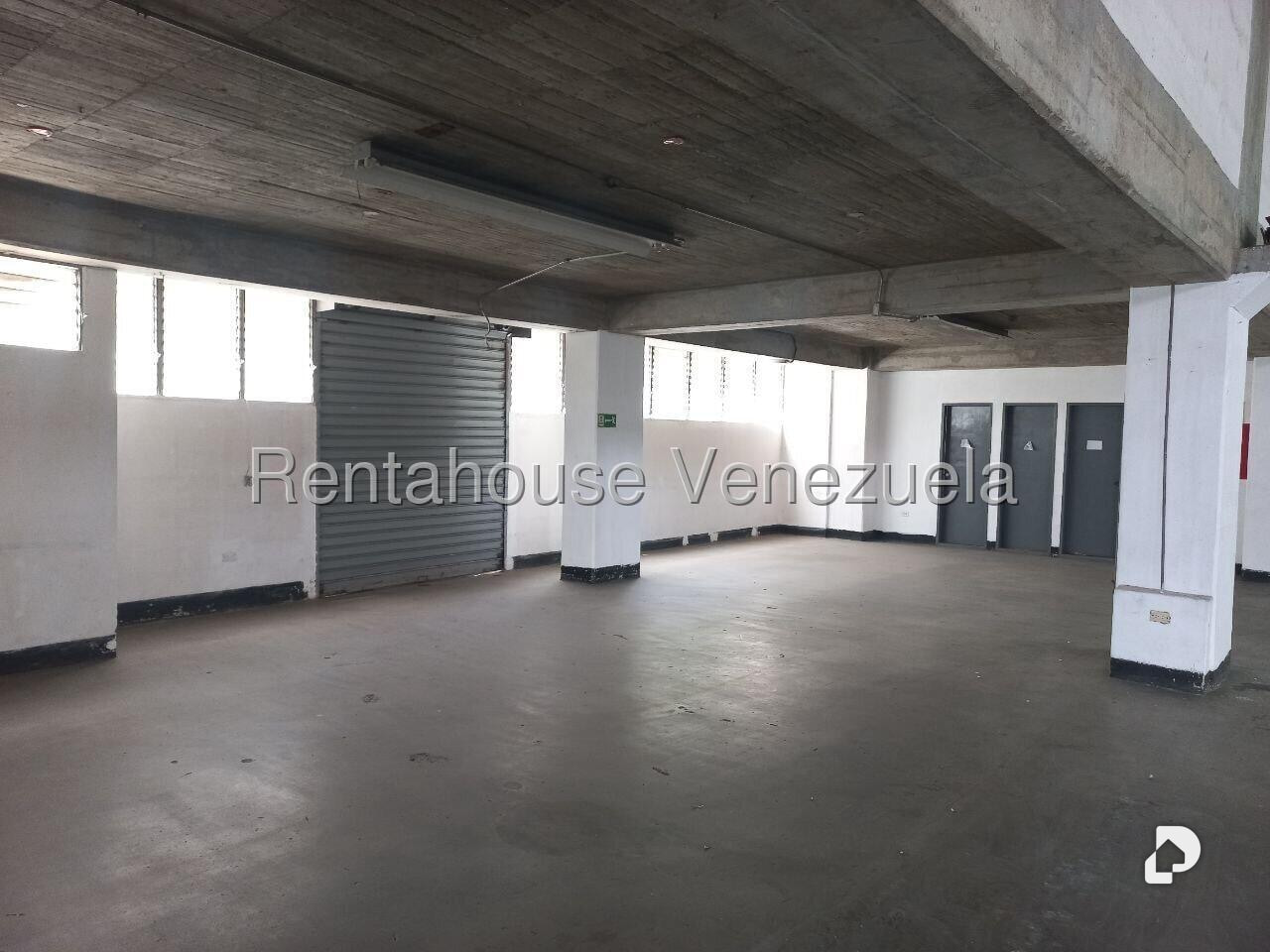 Local comercial en Palo Verde, Caracas – 9