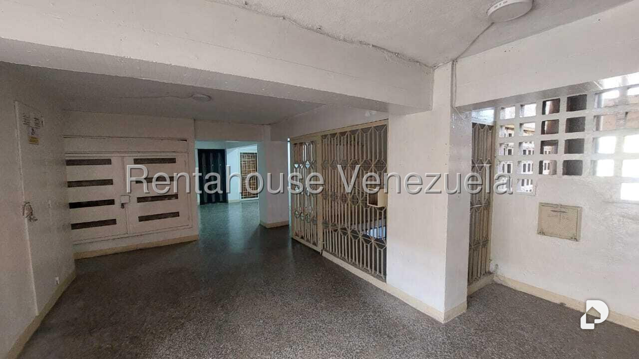 Apartamento en Casalta II, Caracas – 18