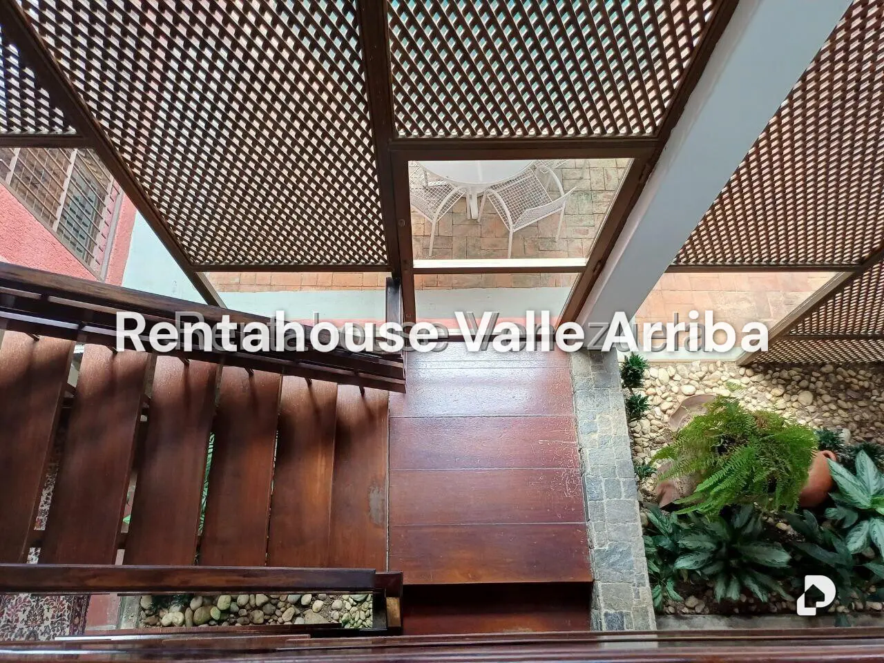 House in La Lagunita Country Club, Caracas – 19