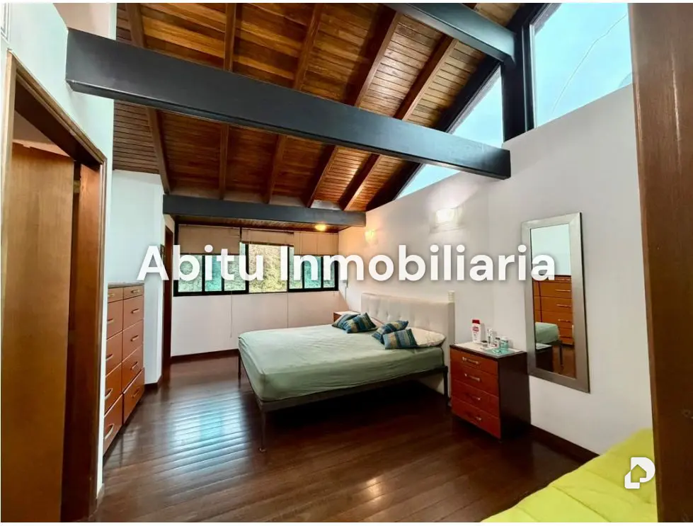 Casa en La Boyera, Caracas – 10