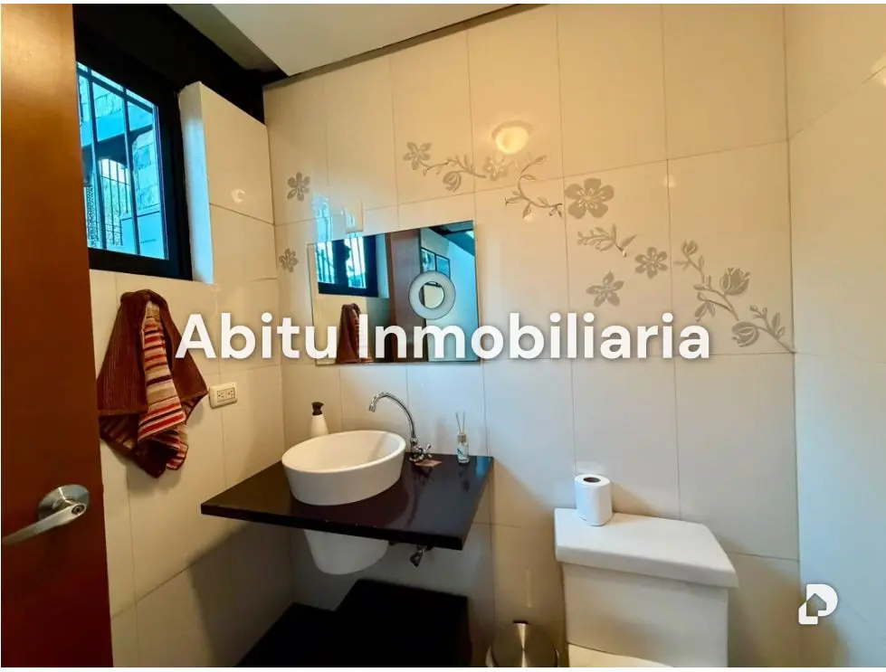 Casa en La Boyera, Caracas – 14