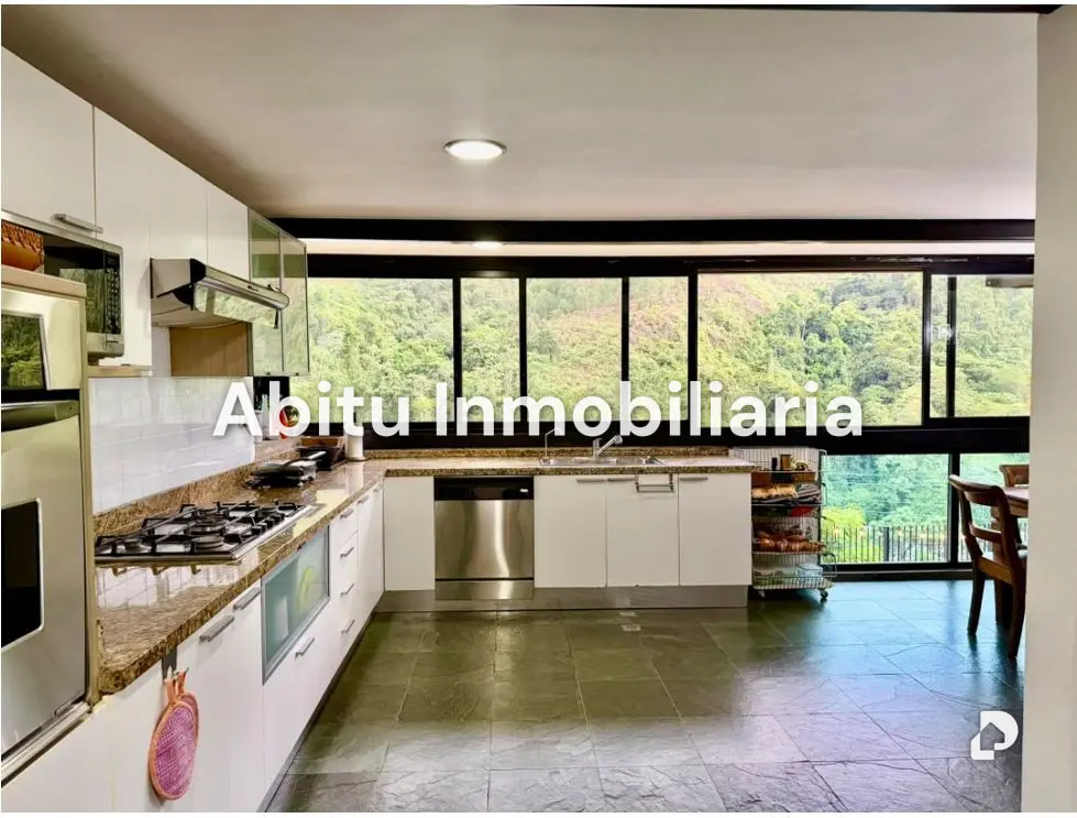 Casa en La Boyera, Caracas – 7