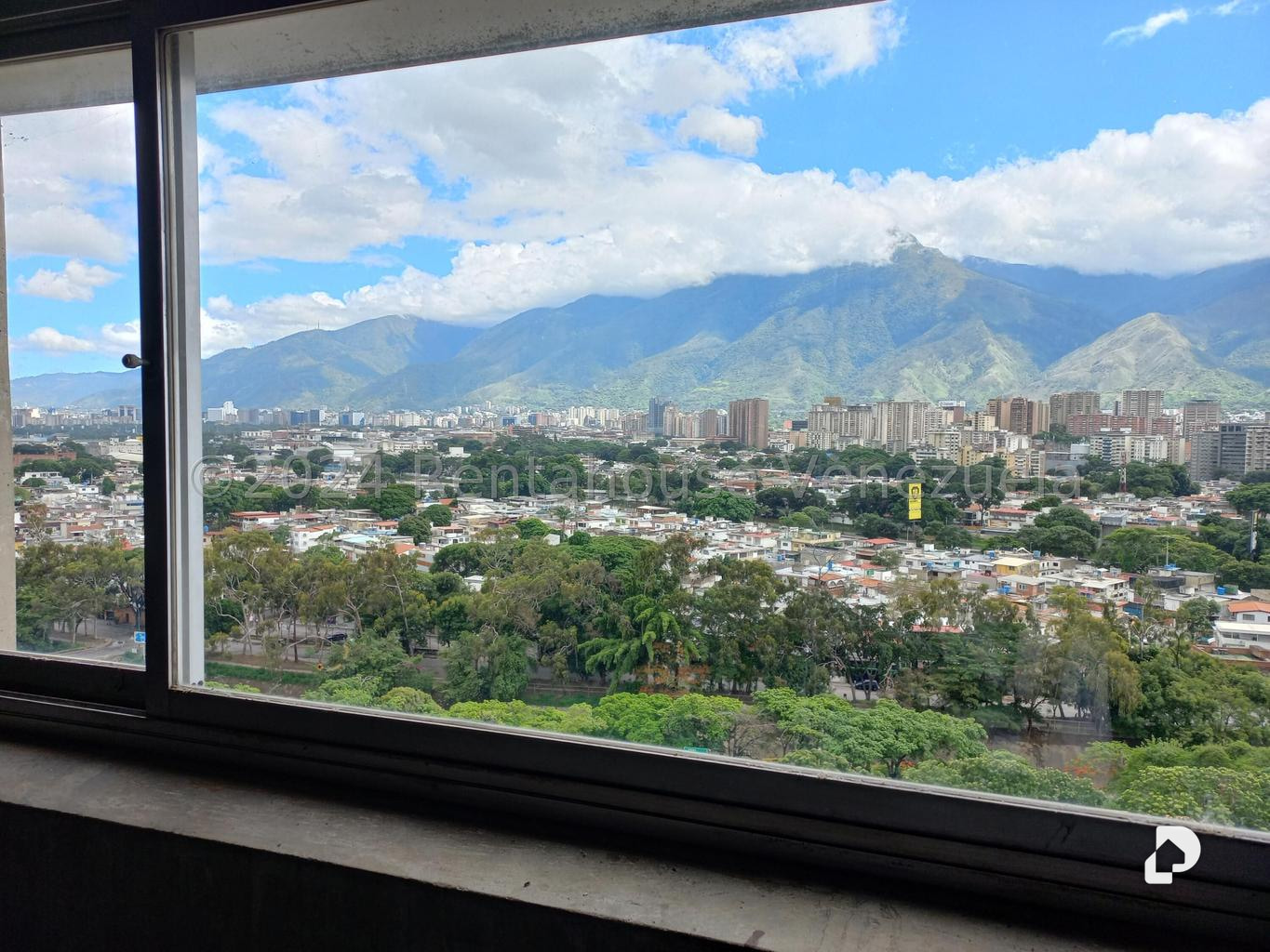 Galpón en Macaracuay, Caracas – 9