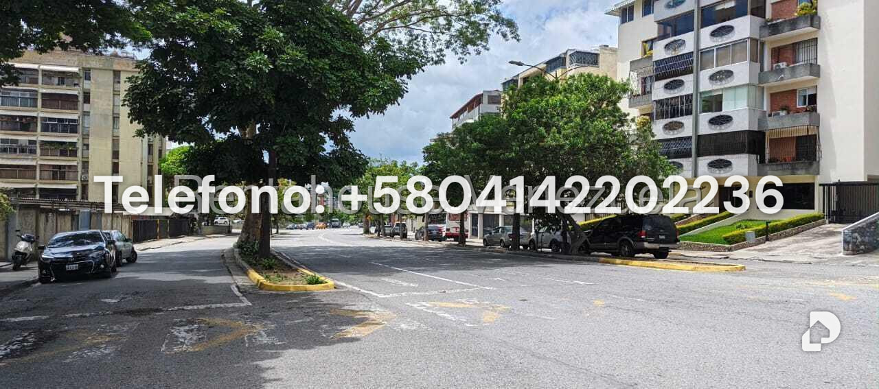 Apartamento en Cumbres de Curumo, Caracas – 2