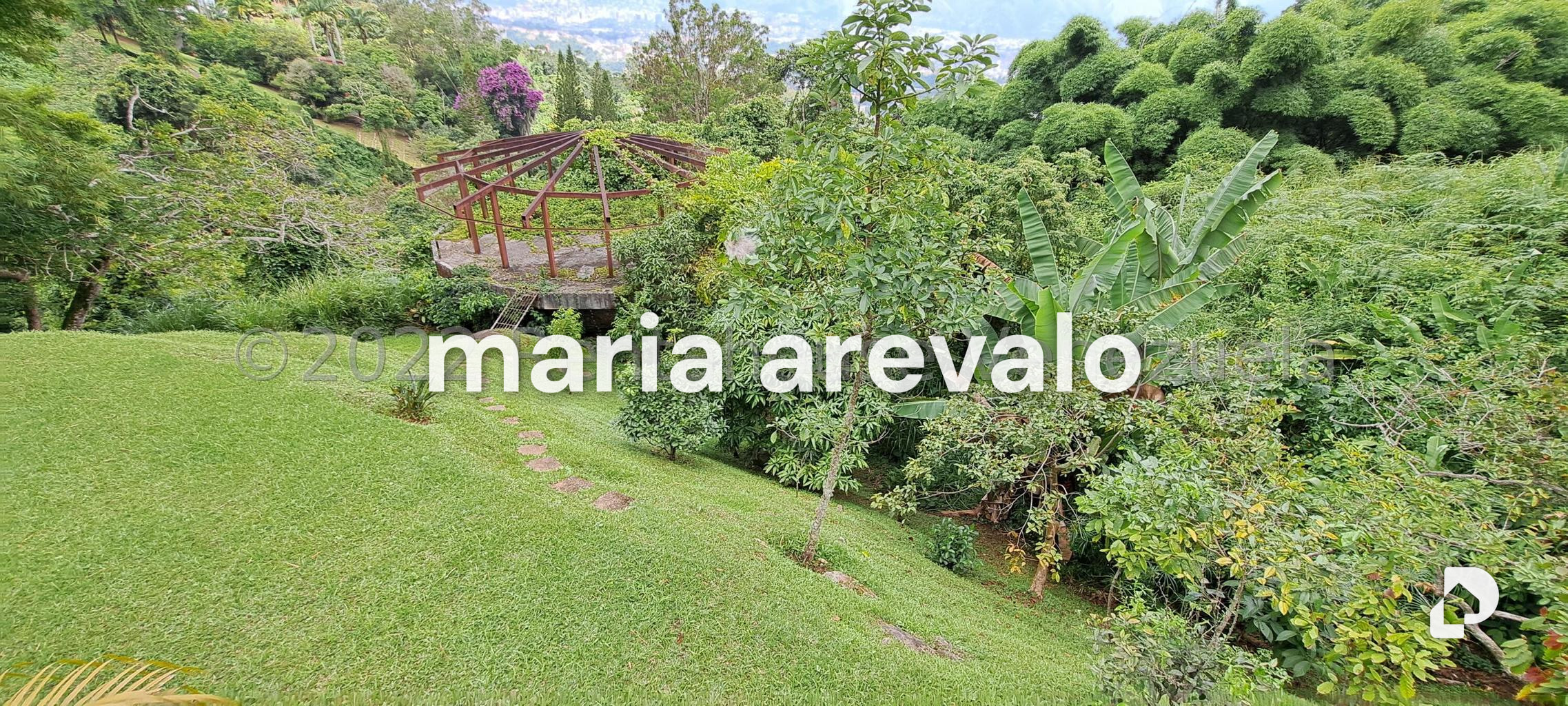 Casa en Alto Hatillo, Caracas – 26