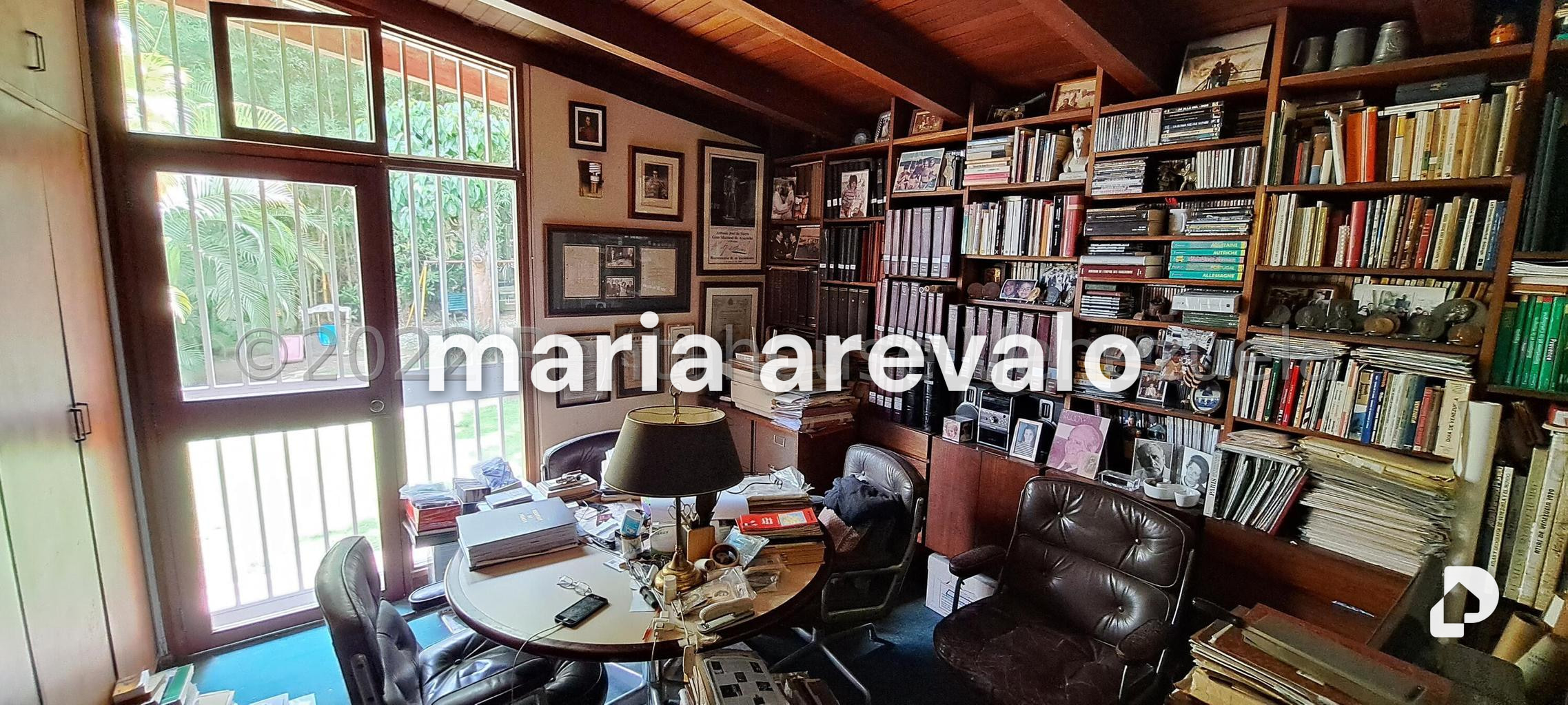Casa en Alto Hatillo, Caracas – 11