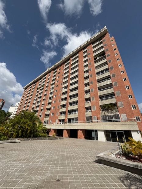 Apartamento en Santa Inés, Caracas - 1