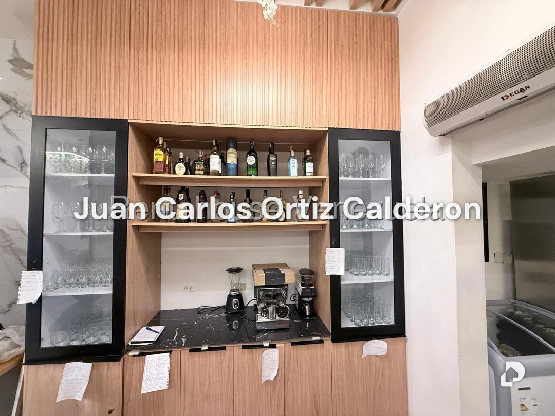 Local comercial en Santa Mónica, Caracas – 25