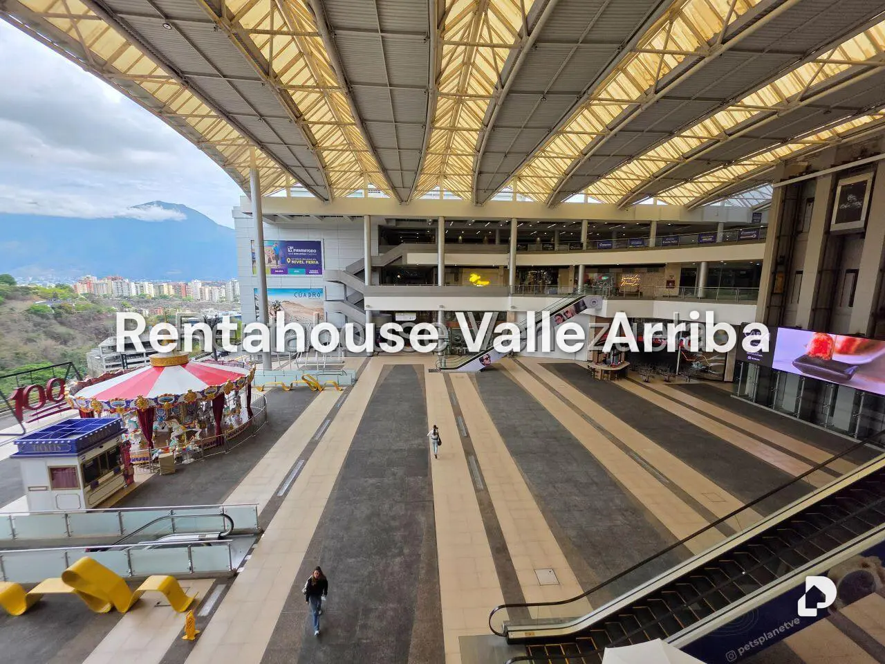 Local comercial en Cerro Verde, Caracas – 2