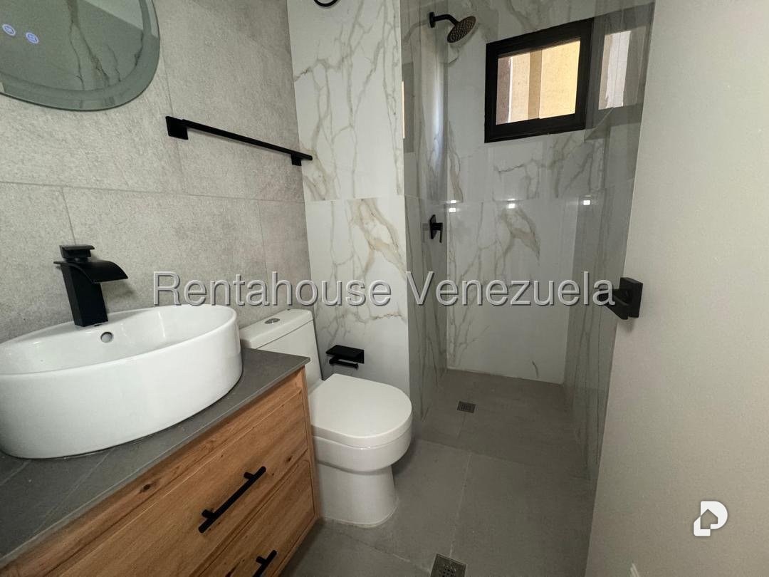 Apartamento en Colinas de Bello Monte, Caracas – 25