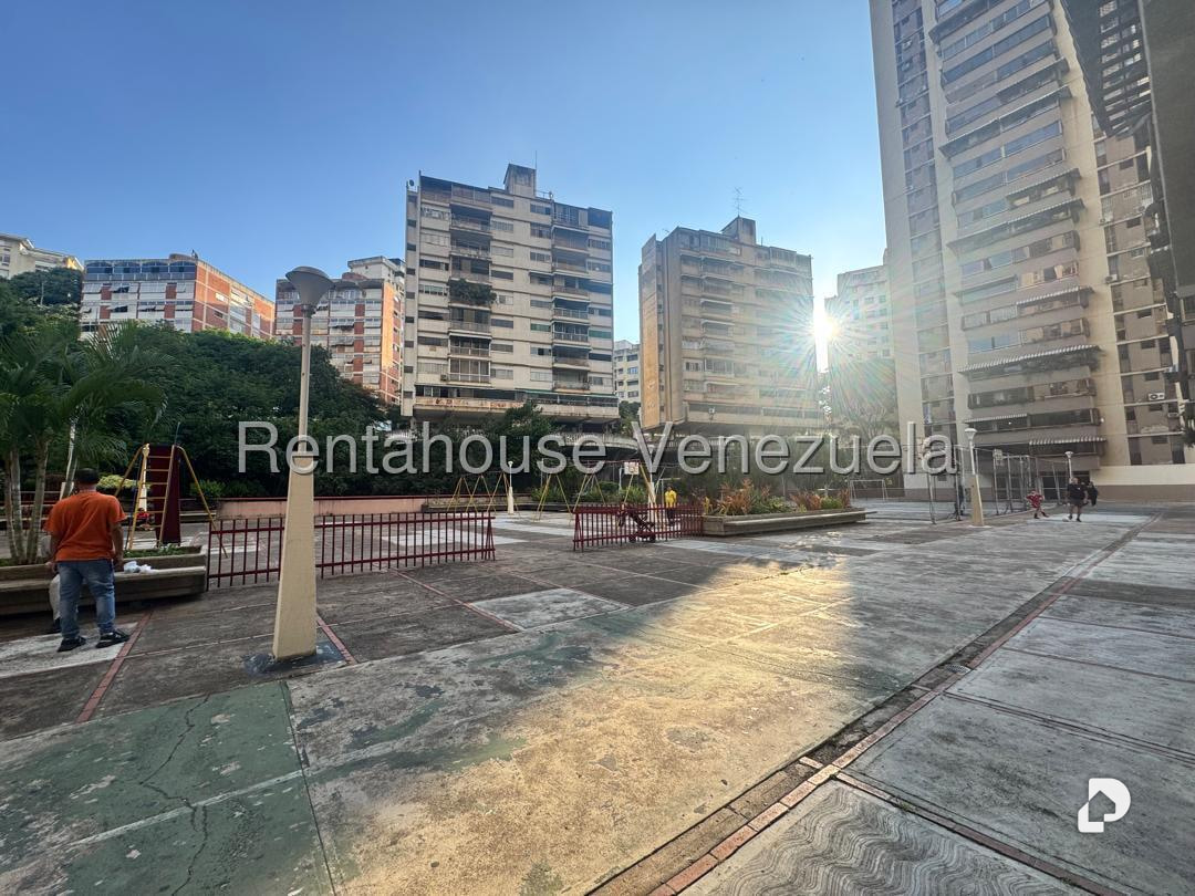 Apartamento en Colinas de Bello Monte, Caracas – 6