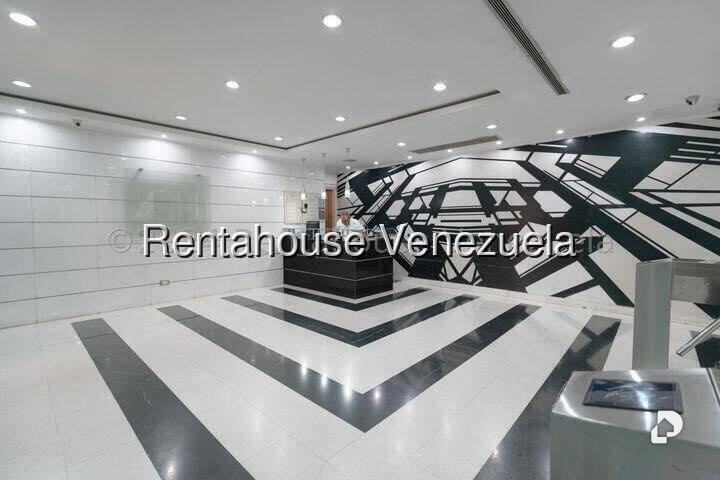 Local comercial en Las Mercedes, Caracas – 3