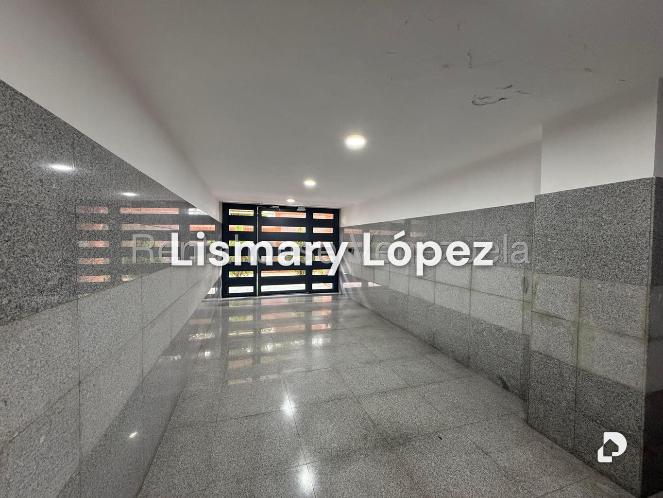Apartamento en Colinas de La Tahona, Caracas – 24