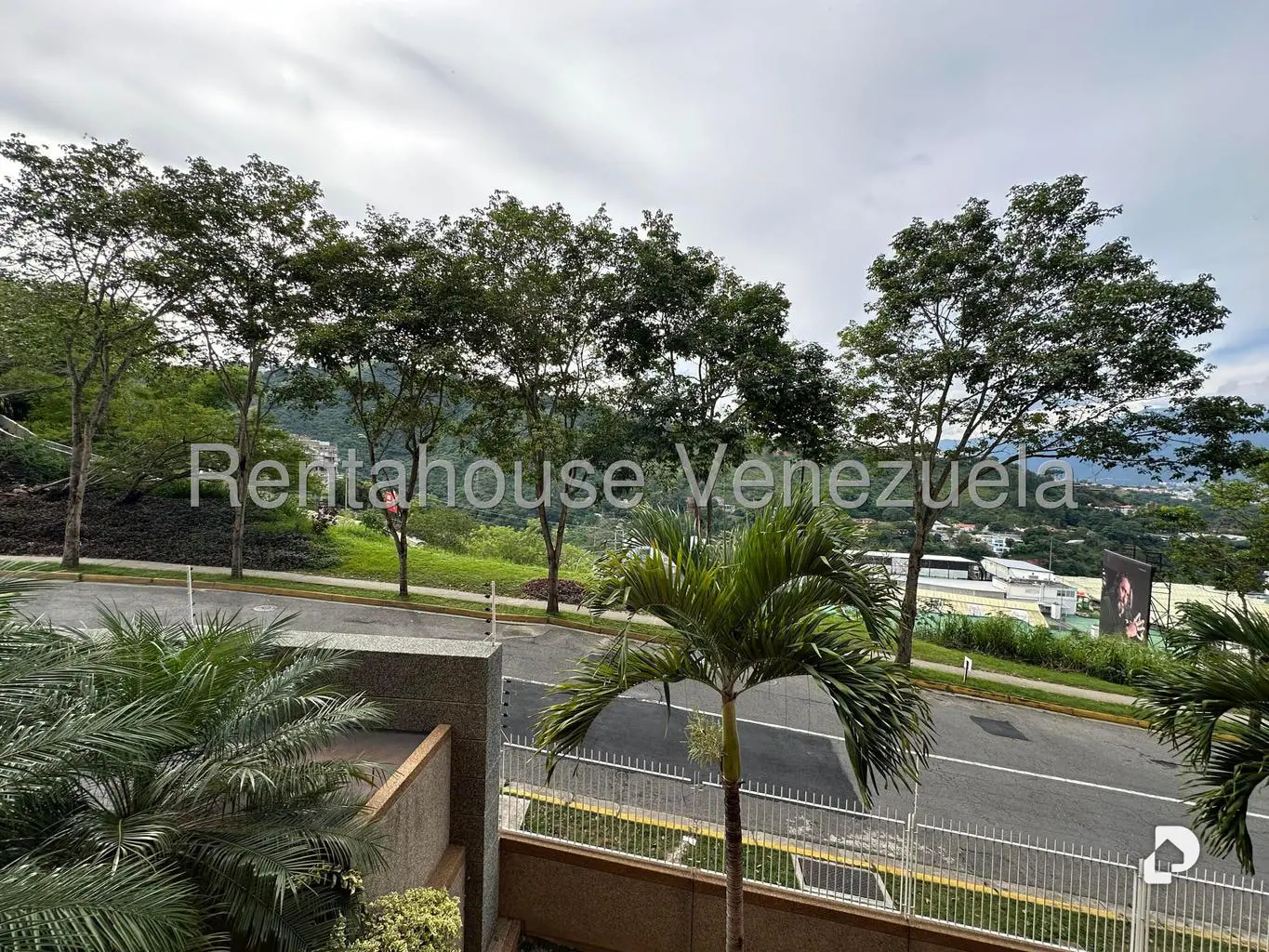 Apartamento en Lomas del Sol, Caracas