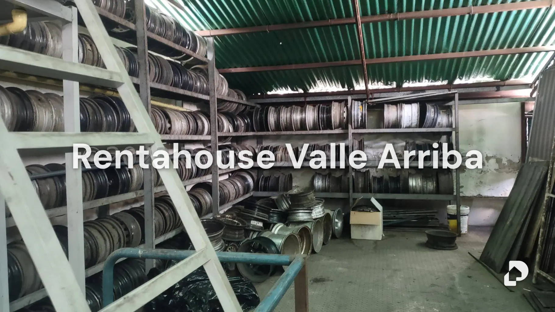 Local comercial en Montecristo, Caracas – 19