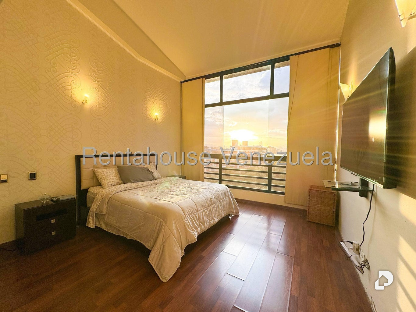 Casa en Colinas de Bello Monte, Caracas – 26