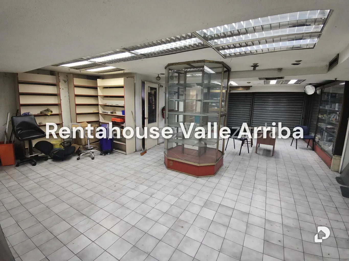Local comercial en Parroquia Altagracia, Caracas – 3