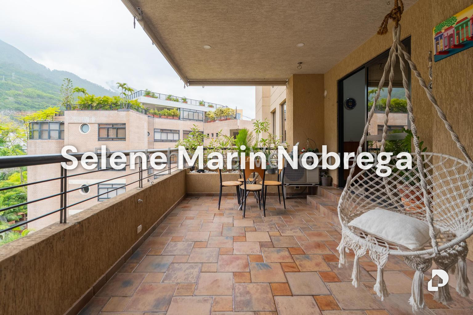 Apartamento en Los Palos Grandes, Caracas – 22