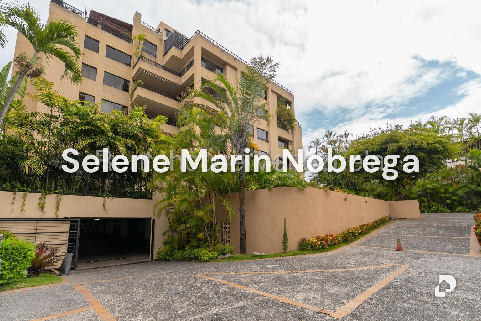 Apartamento en Los Palos Grandes, Caracas – 1