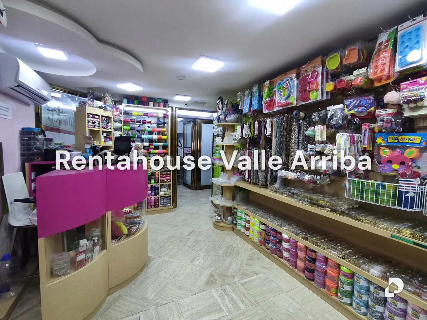 Local comercial en Chuao, Caracas