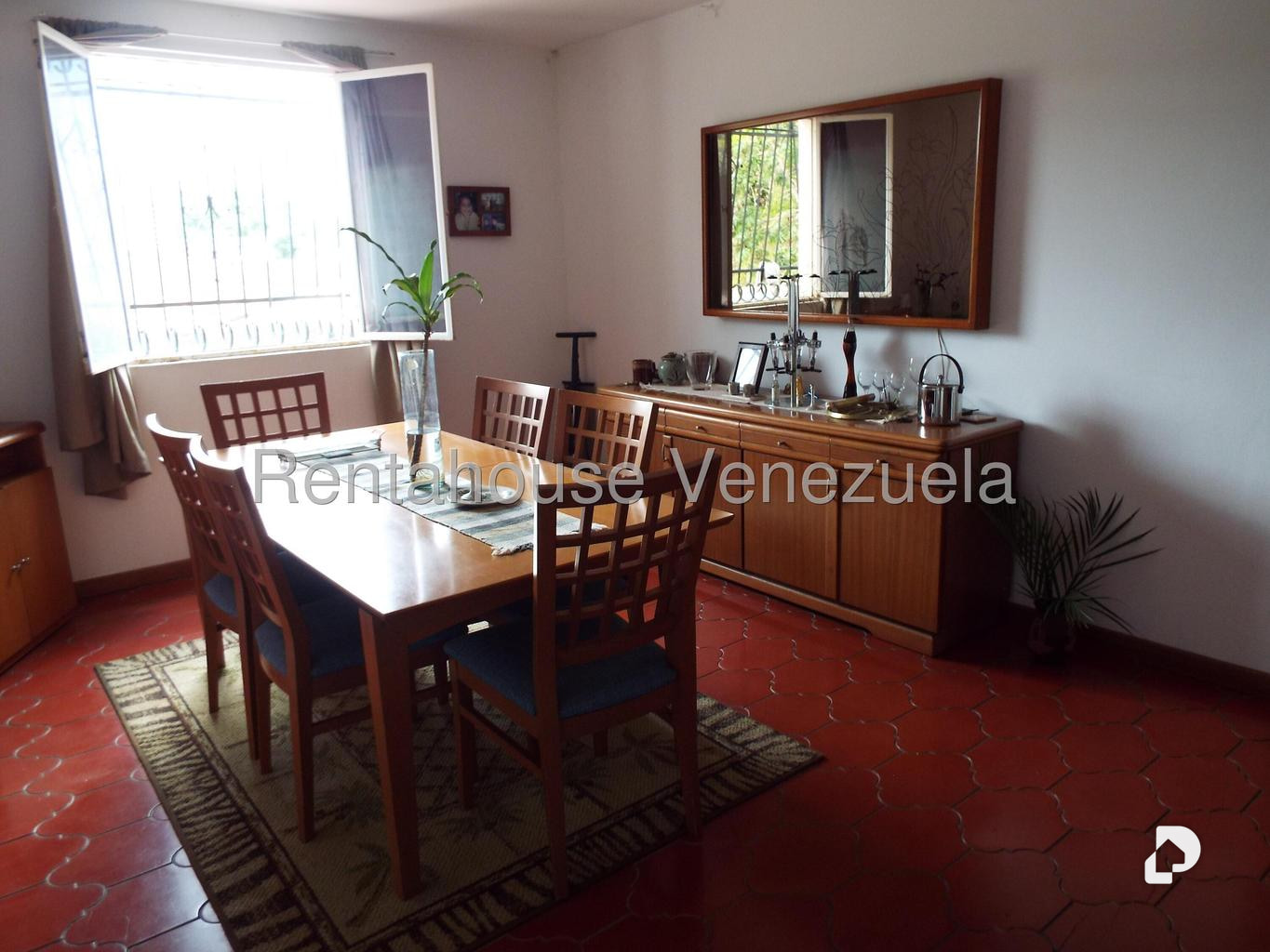 Casa en Lomas De La Trinidad, Caracas – 7