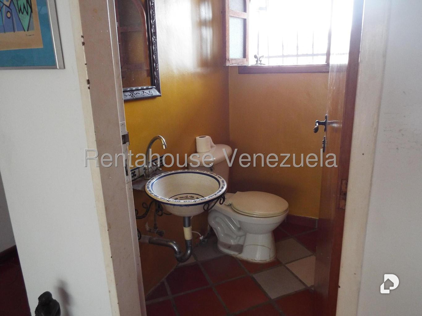 Casa en Lomas De La Trinidad, Caracas – 8