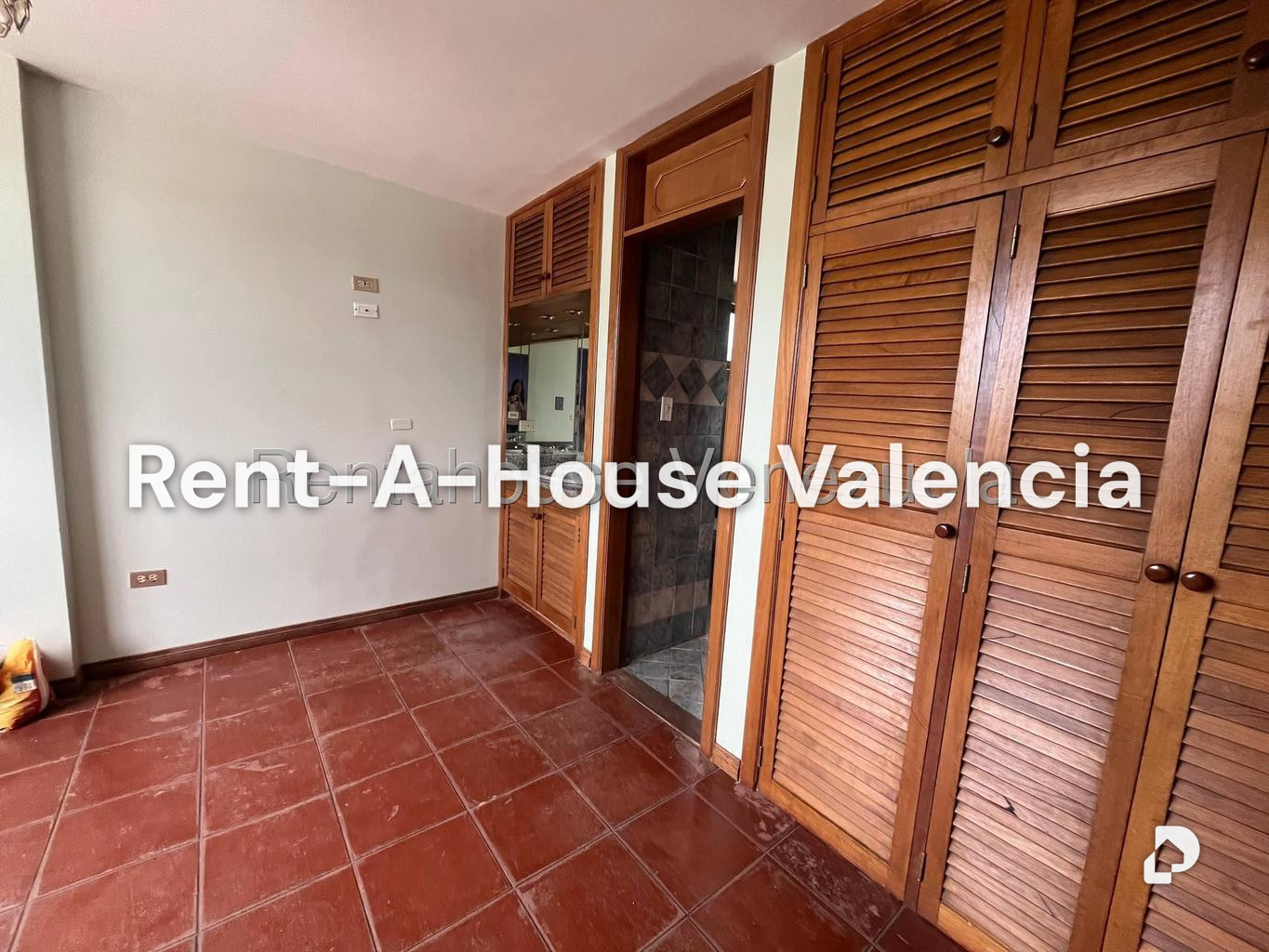 Apartamento en Guaparo, Valencia – 19