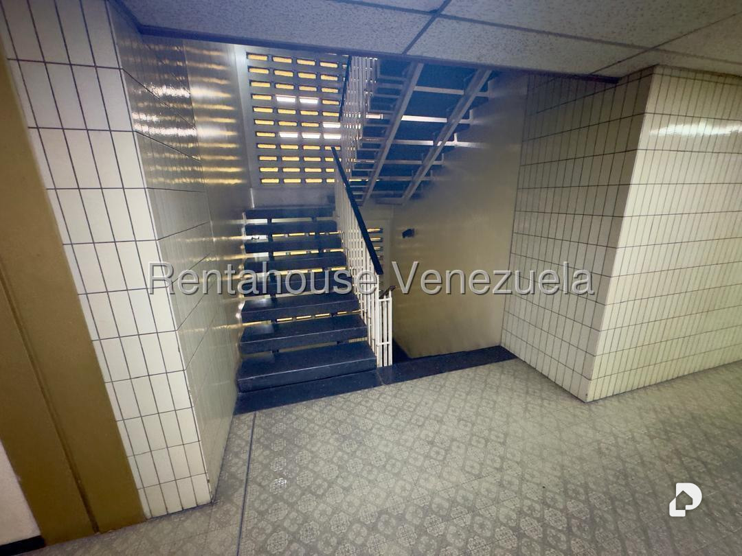 Oficina en Parroquia Catedral, Caracas – 19