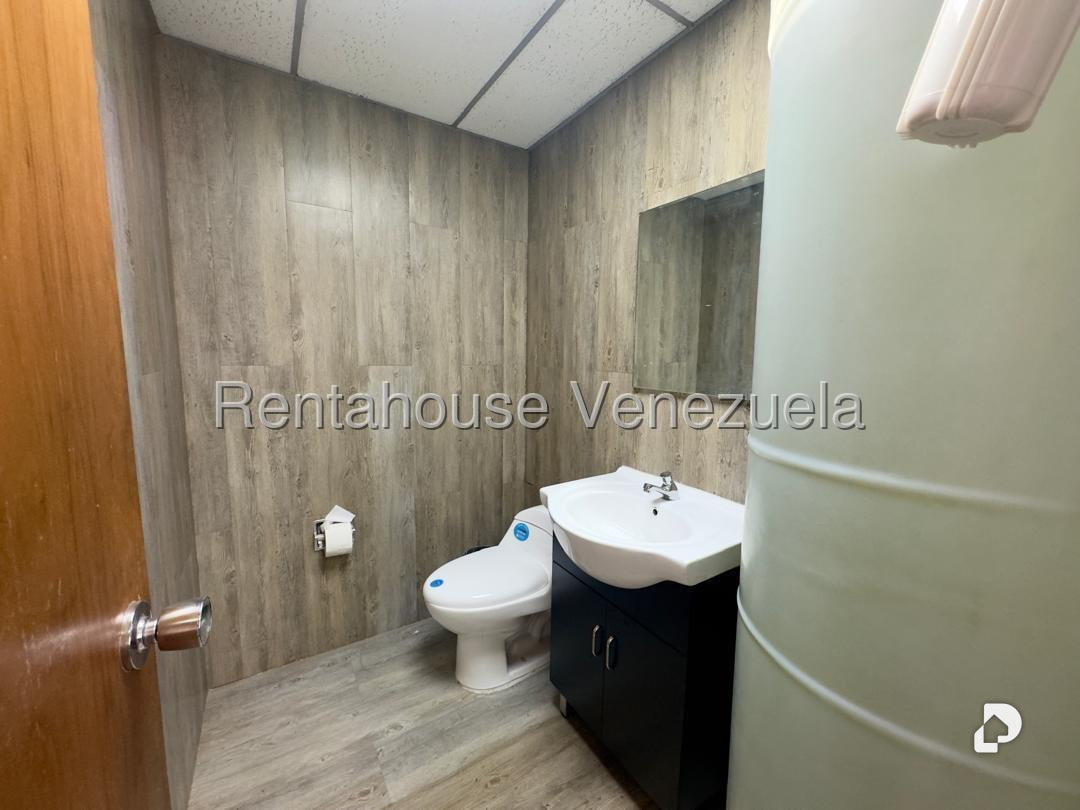 Oficina en Parroquia Catedral, Caracas – 16